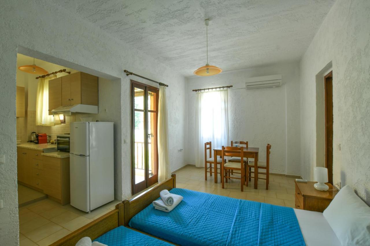 Galini Apartments Achlia Екстер'єр фото